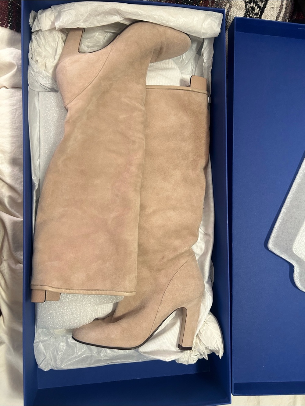 Stuart Weitzman Suede Boots in Blush size 6 but fits a 6 1/2